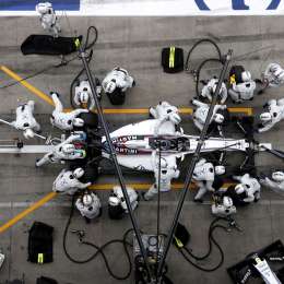 Williams ganó en los boxes