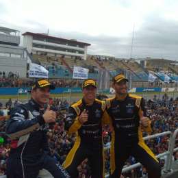 PERNÍA, EL "TRUENO" QUE FRENÓ LA TORMENTA