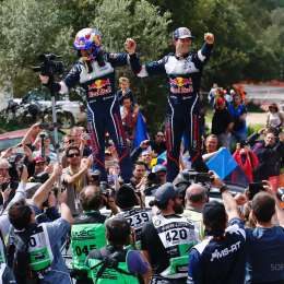 Ogier ganó el Tour de Corse con contundencia