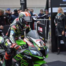 “Nos debemos al público que pagó la entrada, voy a correr”