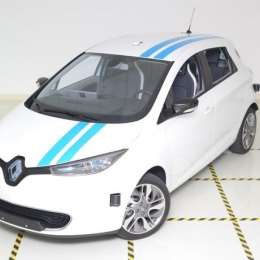 Un auto autónomo, como si tuviese un piloto