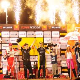 Las mejores imágenes de la carrera nocturna en Santa Fe
