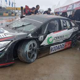 Fuerte golpe contra la pared en Rosario