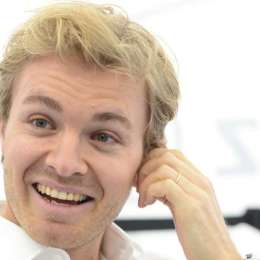 Rosberg arranca arriba en Alemania