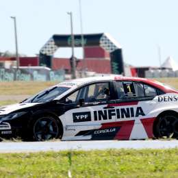 Avanzó Rossi, pero Pernía sigue al frente en el campeonato