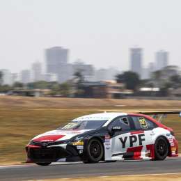 Rossi fue 11° en la primera carrera del Stock Car