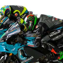 El equipo Petronas presentó la Yamaha de Rossi y Morbidelli