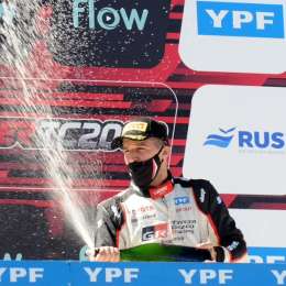 Rossi: “Salió todo bien, pero la largada fue clave”