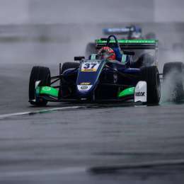 Fenestraz clasificó para mañana en la F3