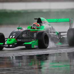 Fenestraz larga en primera fila en Hockenheim
