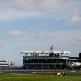 Fenestraz con la pole para la carrera uno en Silverstone