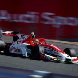 Japón, único lugar donde rugen los motores