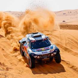 Carlos Sainz volvió a los primeros planos en la sexta etapa