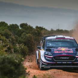Ogier comienza arriba en Cerdeña