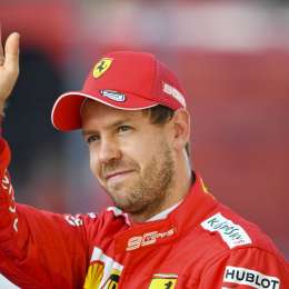 Vettel con un pie afuera de Ferrari