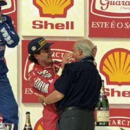 El podio de Ayrton Senna con Fangio en Brasil