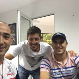 Yannantuoni y Werner ya observan sus Peugeot