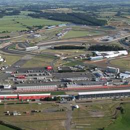 ROSBERG ARRANCÓ PRIMERO EN SILVERSTONE