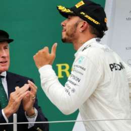 "Hamilton no es tan bueno como Fangio"