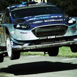 Ott Tanak voló en el asfalto alemán