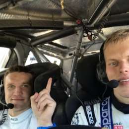 Ott Tanak ya probó el Toyota en la nieve