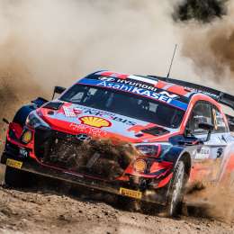 Tänak y un dominio sostenido en Italia