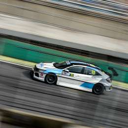 Pole para Guerrieri y Sapag en el TCR South America