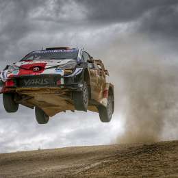 Toyota piensa en dos pilotos para la temporada 2022