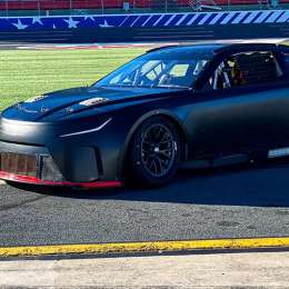 Nascar: Kurt Busch y Martin Truex probaron el nuevo prototipo