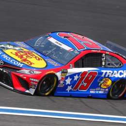 Martin Truex Jr. ganó este lunes la Nascar en Dover