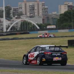 Por regularidad, Urcera conserva la punta del campenato