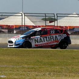 Después del accidente, auto nuevo para Urrutia