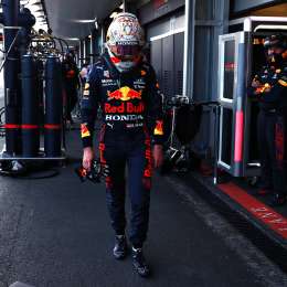 Verstappen y su bronca por el abandono en Bakú: “Es muy frustrante”