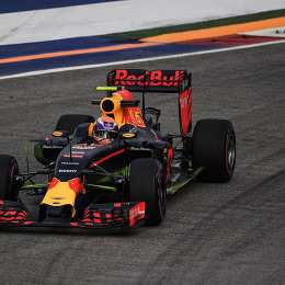 1-2 de Red Bull en Singapur