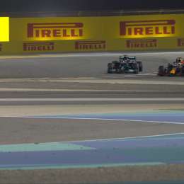 Verstappen, molesto tras el polémico sobrepaso