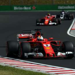 Ferrari aparece antes de clasificar