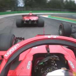 Vettel y Hamilton se tocaron y el de Ferrari quedó último