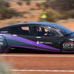 Récord mundial de eficiencia para un auto solar y eléctrico