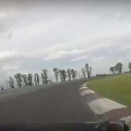 La vuelta del título 