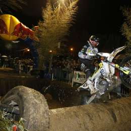 Billy Bolt fue el mejor en el primer día del Enduro Super Series