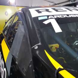 En busca de performance: los llamativos espejos para Rafaela