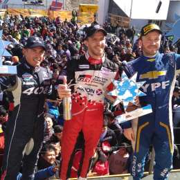 Rossi ganó en San Juan y Canapino trepó a la punta del campeonato