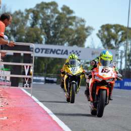 El jueves confirmó que corría y el domingo ganó