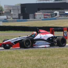 El segundo ensayo fue para Montenegro