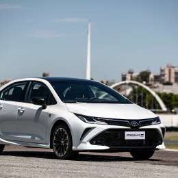 Toyota presentó un adelanto del Corolla GR-S