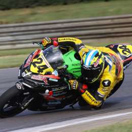 Maxi Rocha apuesta todo a Motoamerica