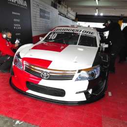 Azar extendió su dominio en los entrenamientos