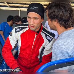 Kevin Benavides dejó por un rato el rally y se animó a la pista