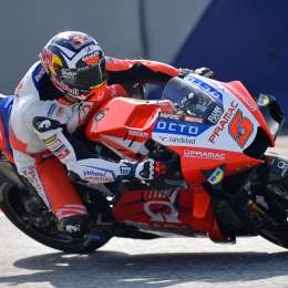 Zarco dominó el viernes en Francia