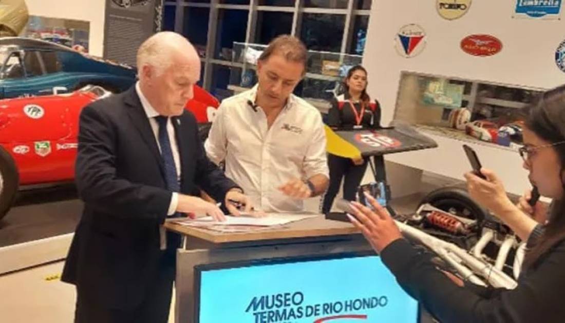 Firman Convenio entre el Museo JMF y Autódromo Termas de Río Hondo